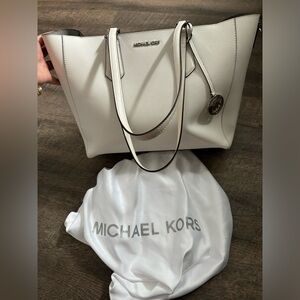 Michael Kors White Tote Bag
